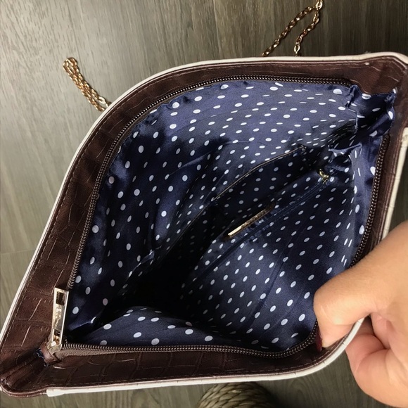 Urban Expressions purse 🤎 - Picture 4 of 5